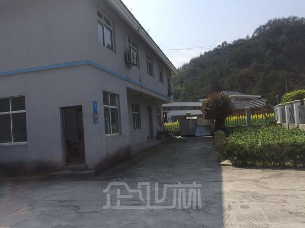 厂房正门图