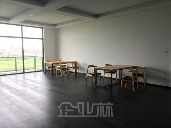 厂房正门图