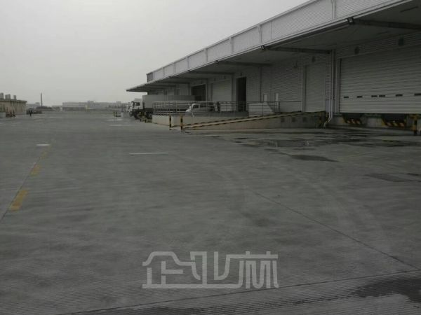 仓库正门图