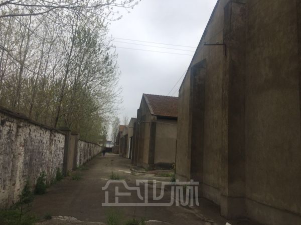 厂房正门图