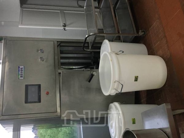厂房正门图
