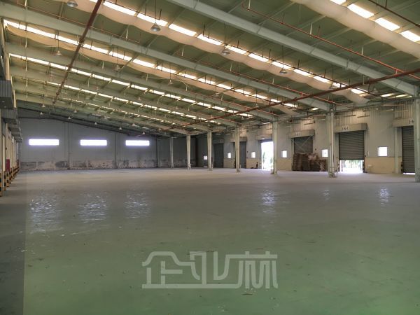 厂房正门图