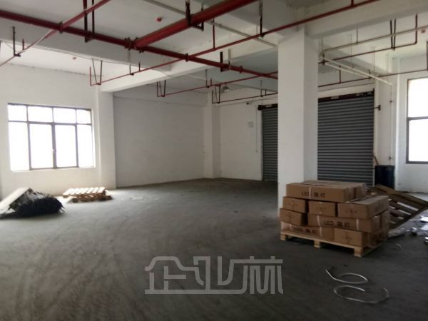 厂房正门图