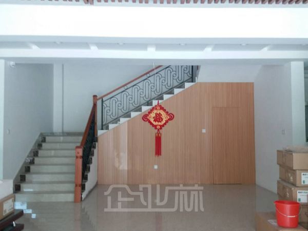 厂房正门图