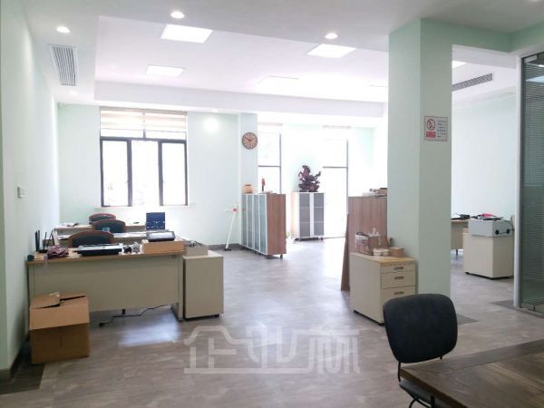 厂房正门图