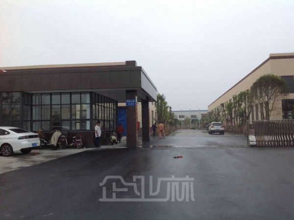 厂房正门图