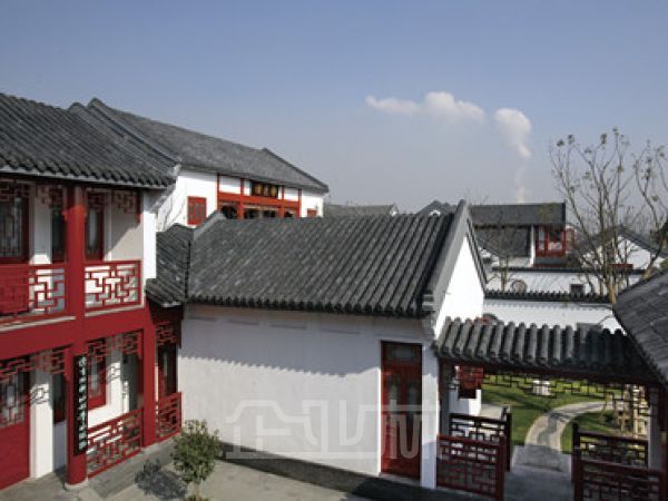 闵行 地铁口园林式厂房出售22亩 建筑面积11000平
