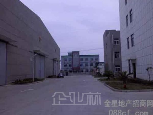 业主直租：万祥工业区单层6000平米共3架行车厂房出租，车间共6000平米，分两跨，每跨面积约3000平米，