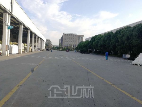 厂房正门图
