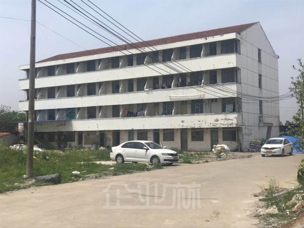 厂房正门图
