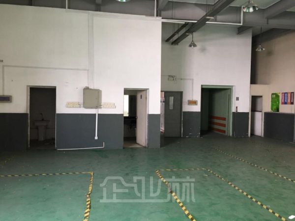 厂房正门图