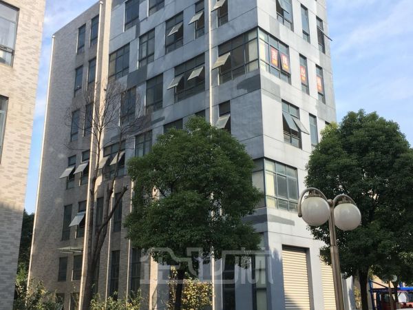 厂房正门图