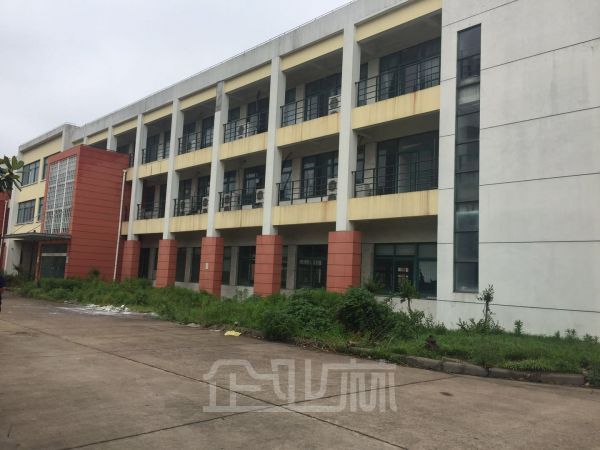 厂房正门图