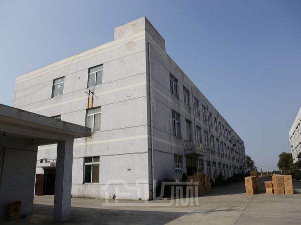镇江占地20亩11000平厂房对外出售     售价2500万元