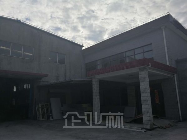 厂房正门图