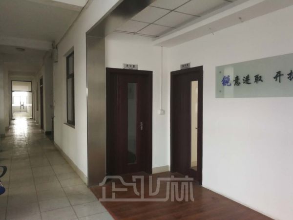 厂房正门图