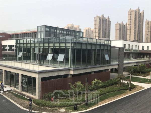 厂房内饰图