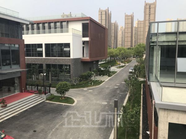 厂房内饰图
