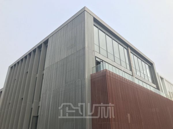 厂房内饰图
