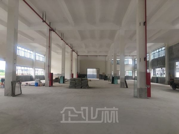 厂房正门图