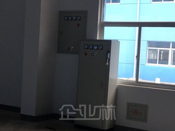 厂房正门图