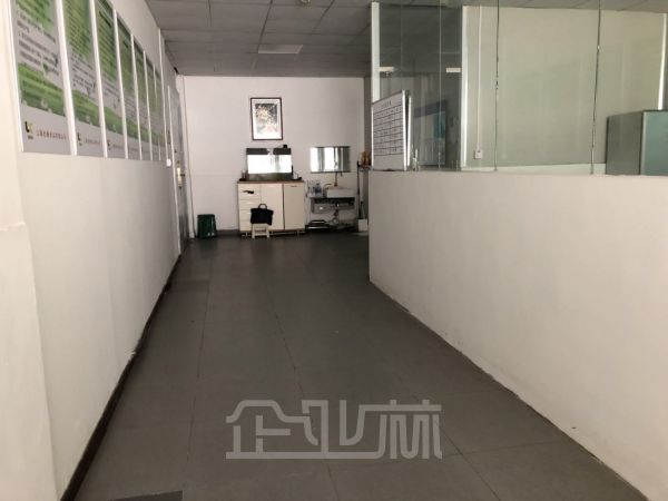 厂房正门图