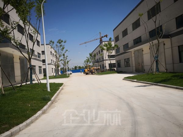 厂房正门图