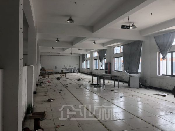 厂房正门图