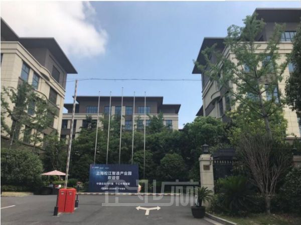 厂房正门图