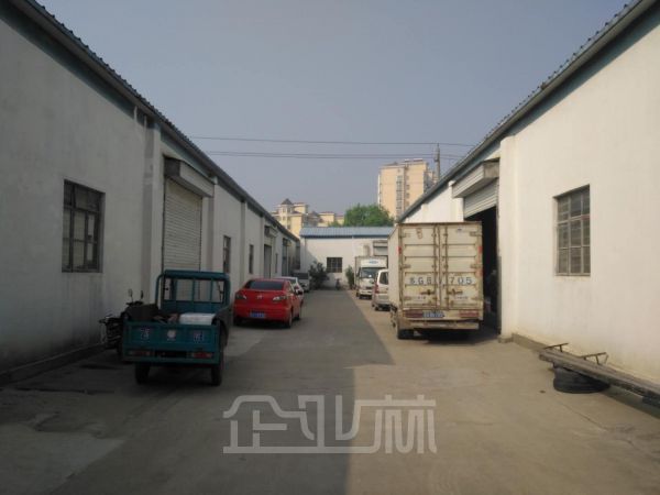 厂房正门图