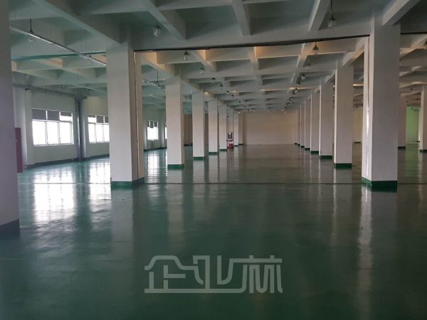 厂房正门图