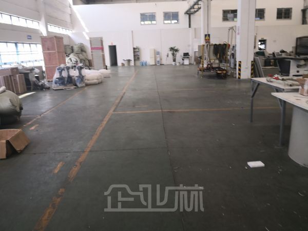 厂房正门图