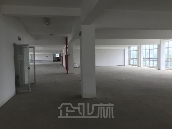 厂房正门图