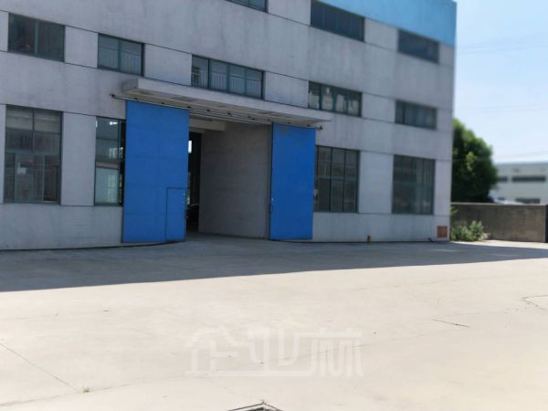 厂房正门图