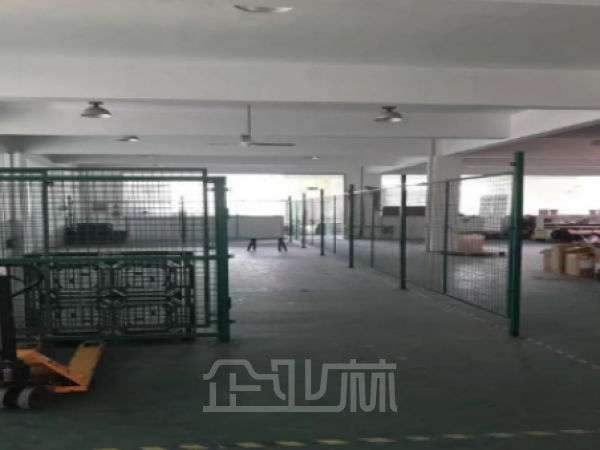厂房正门图