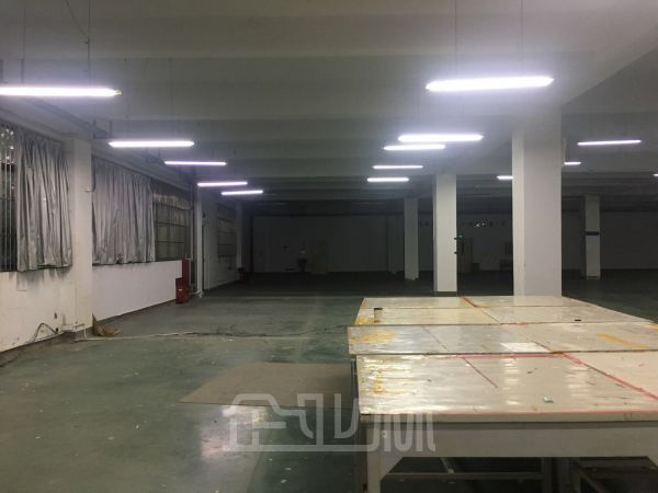 厂房正门图