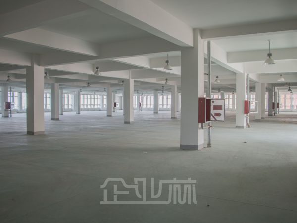 厂房正门图