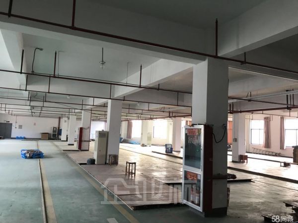 厂房正门图