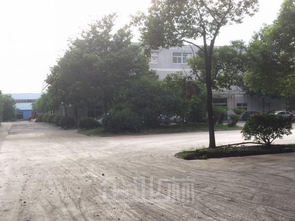 厂房正门图