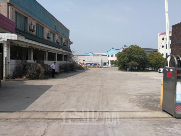 厂房正门图