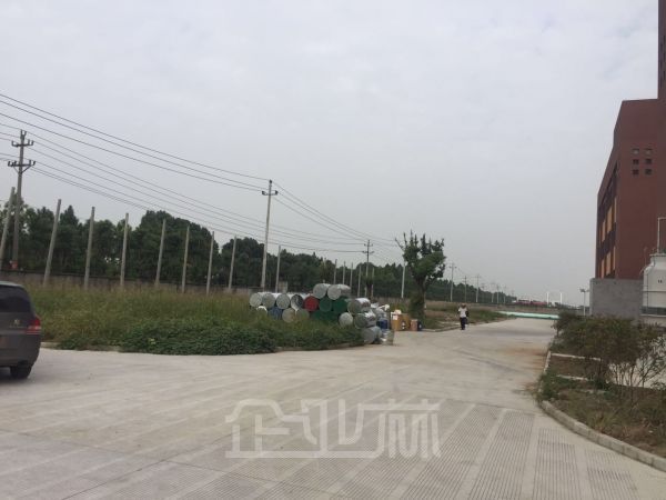 厂房正门图