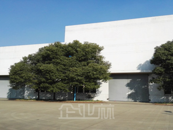 厂房正门图