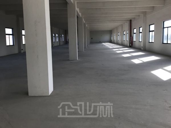 厂房正门图