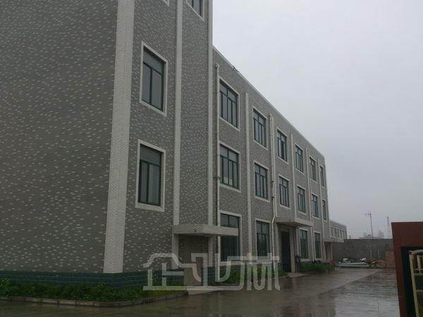 厂房正门图