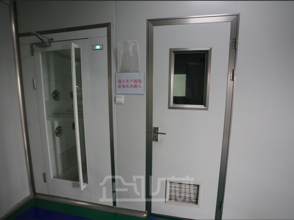 厂房正门图