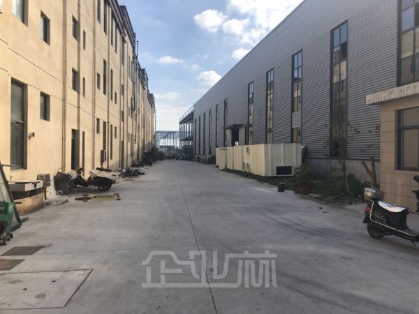 厂房正门图