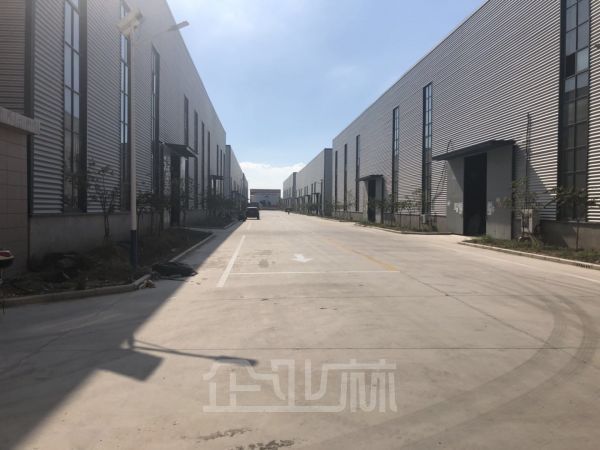 厂房正门图