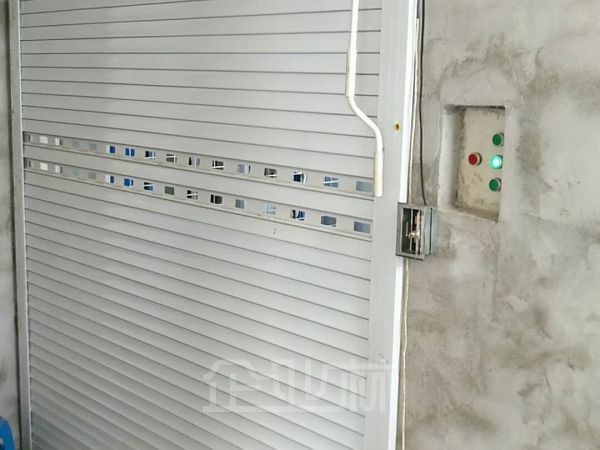 厂房正门图