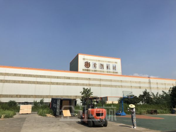 厂房正门图