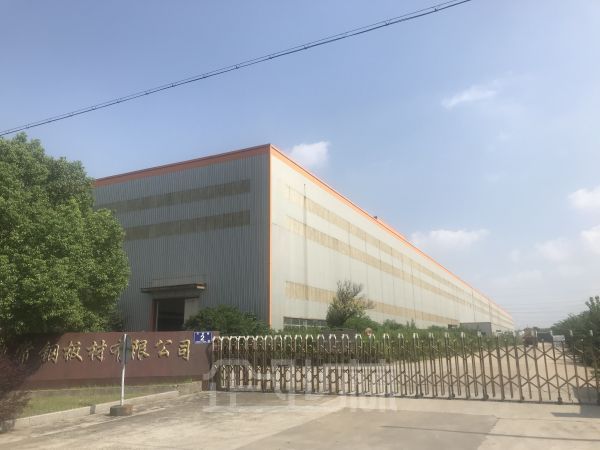 厂房正门图